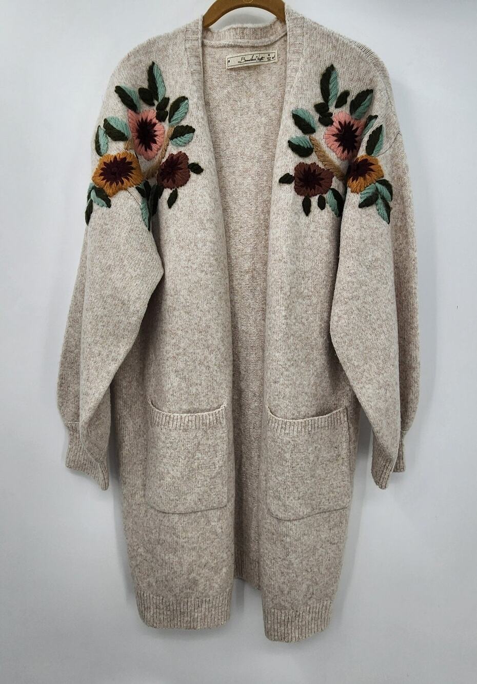 Boundless North Women's Open Front Floral Embroidered Long Line Cardigan Medium